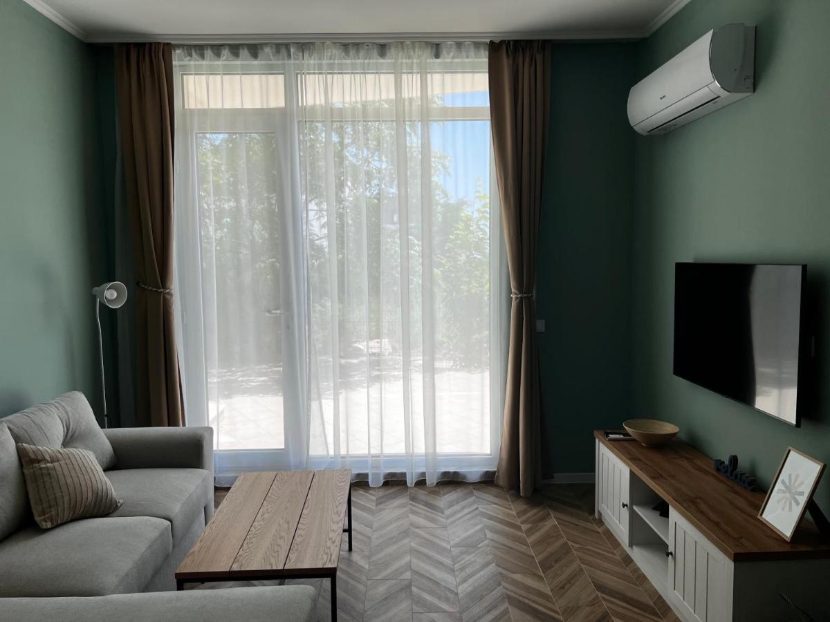 Las Brisas Garden Apartment Burgas Exterior photo